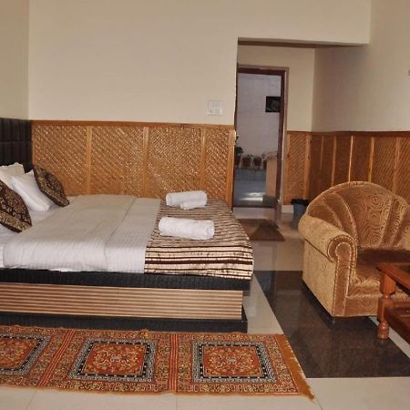 Himalaya Mount View Resort Uttarakhand كاوساني المظهر الخارجي الصورة
