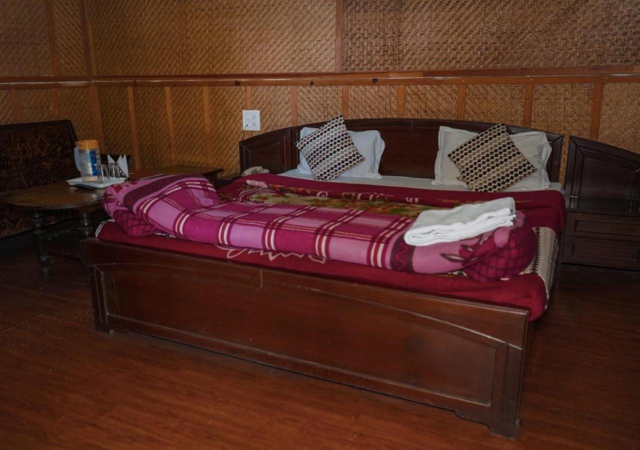 Himalaya Mount View Resort Uttarakhand كاوساني المظهر الخارجي الصورة